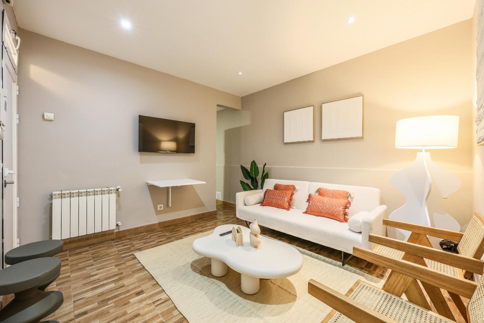 Nuevo Apartamento Funcional En Chamberi Madri Exterior foto